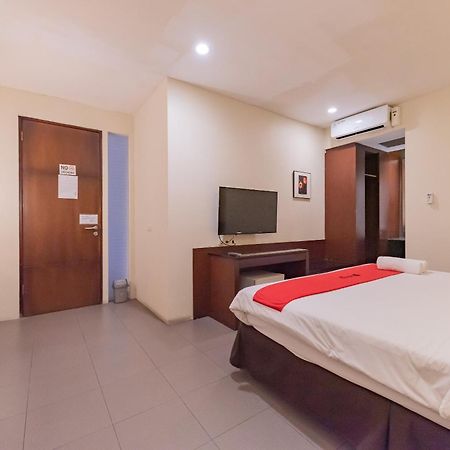 Reddoorz Plus @ Cipaganti Street 3 Μπαντούνγκ Εξωτερικό φωτογραφία
