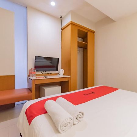 Reddoorz Plus @ Cipaganti Street 3 Μπαντούνγκ Εξωτερικό φωτογραφία