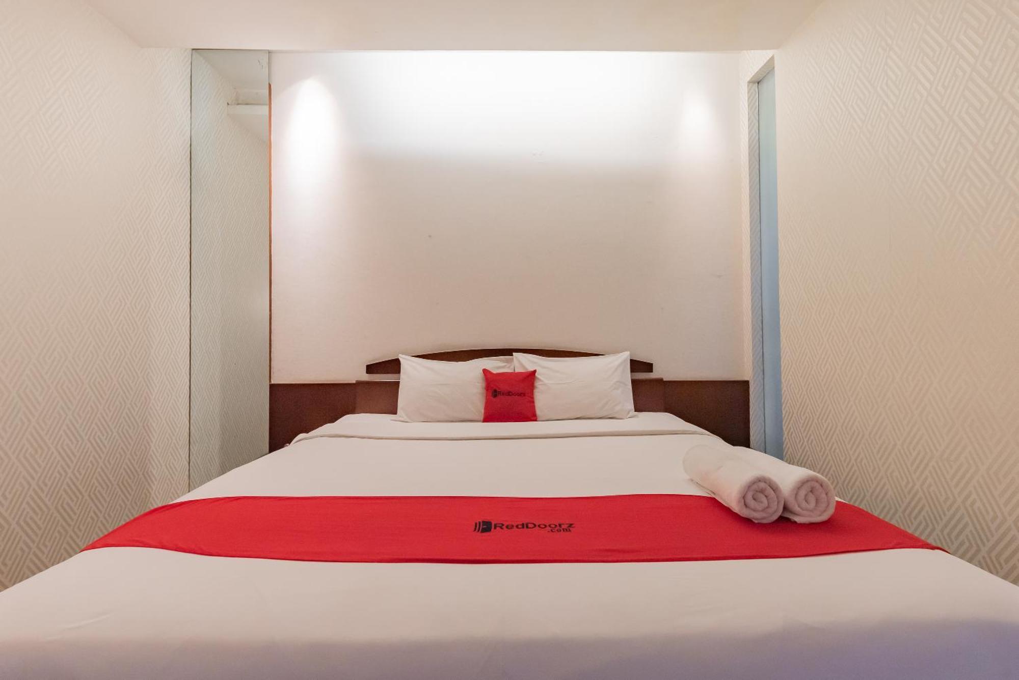 Reddoorz Plus @ Cipaganti Street 3 Μπαντούνγκ Εξωτερικό φωτογραφία