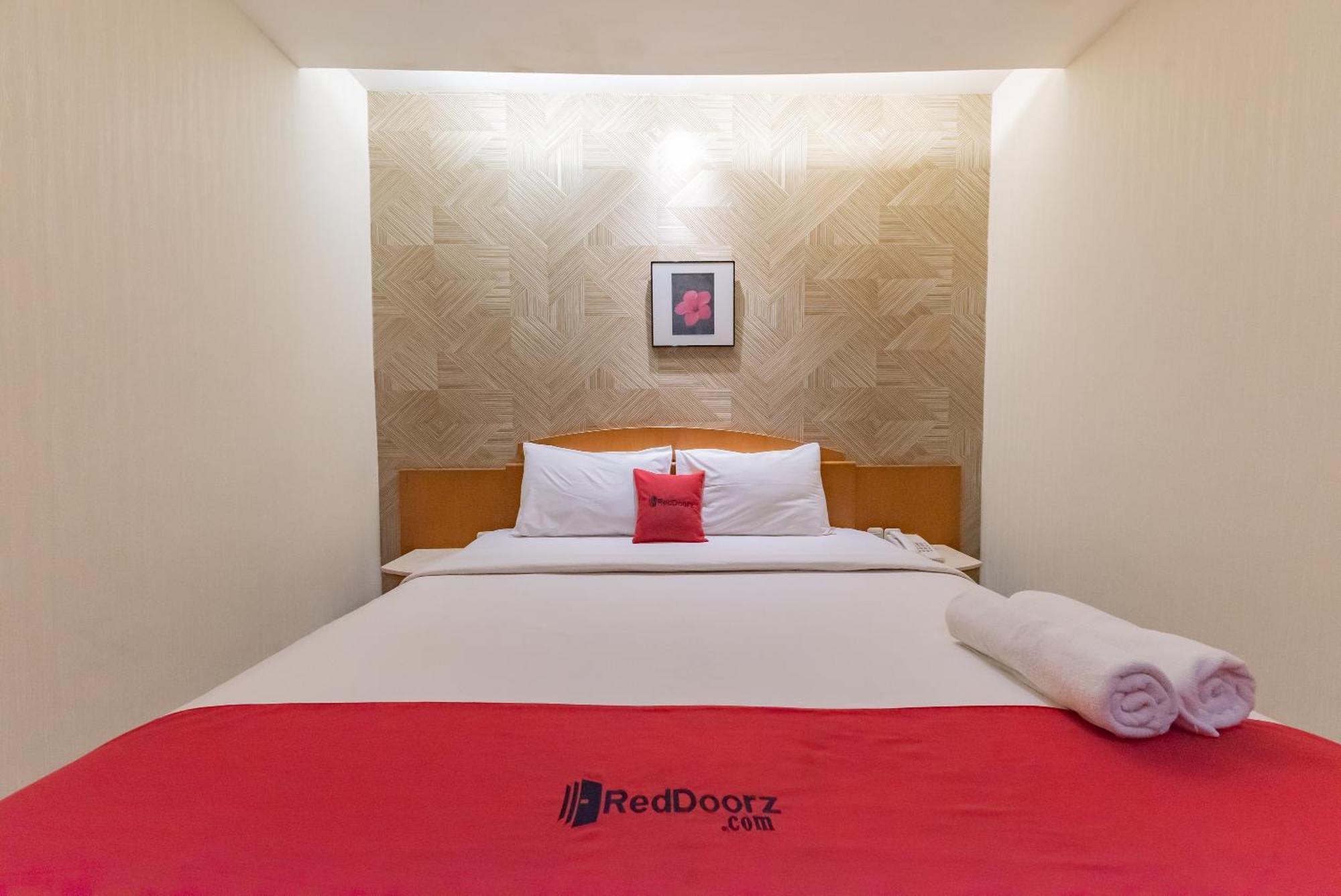Reddoorz Plus @ Cipaganti Street 3 Μπαντούνγκ Εξωτερικό φωτογραφία