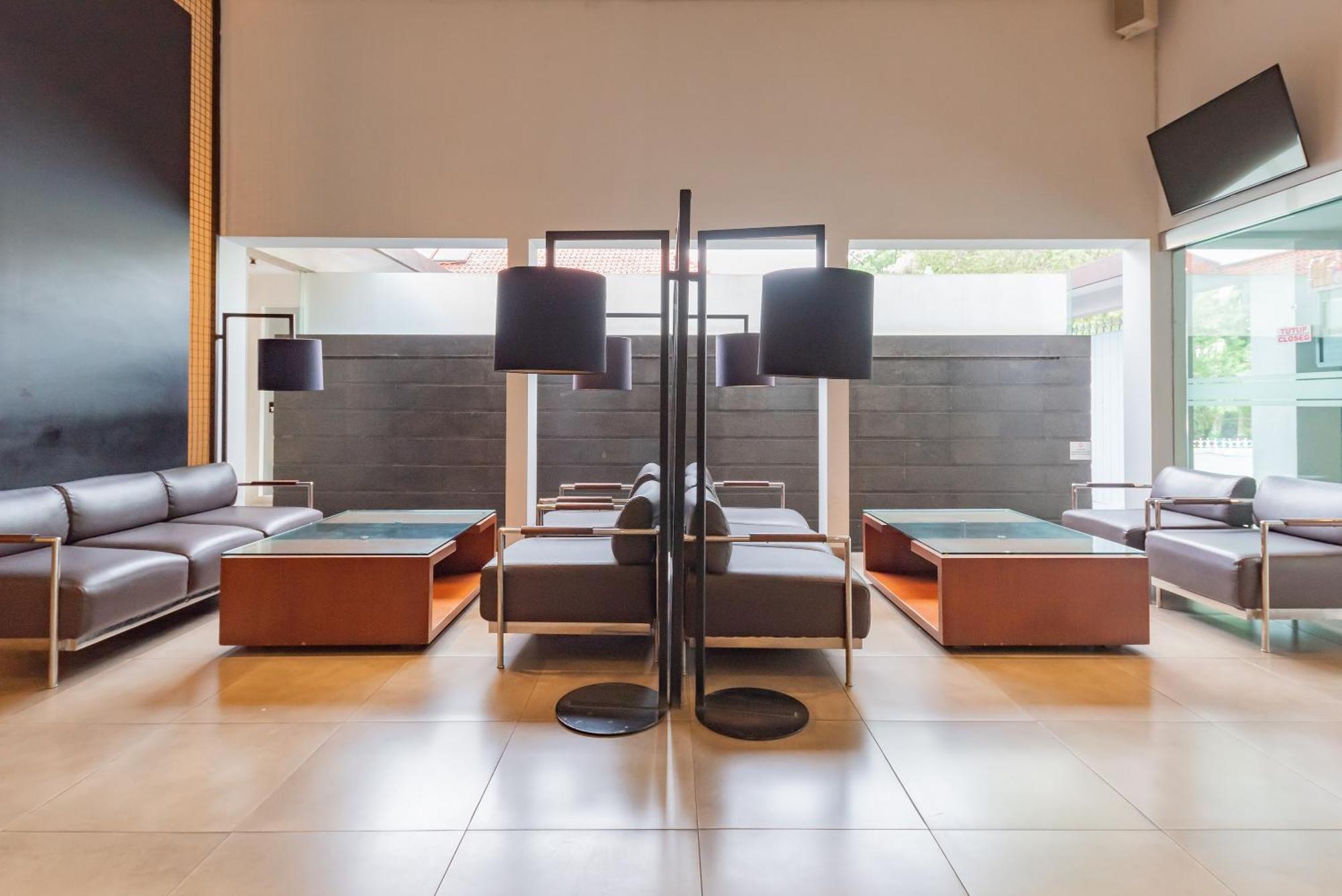 Reddoorz Plus @ Cipaganti Street 3 Μπαντούνγκ Εξωτερικό φωτογραφία