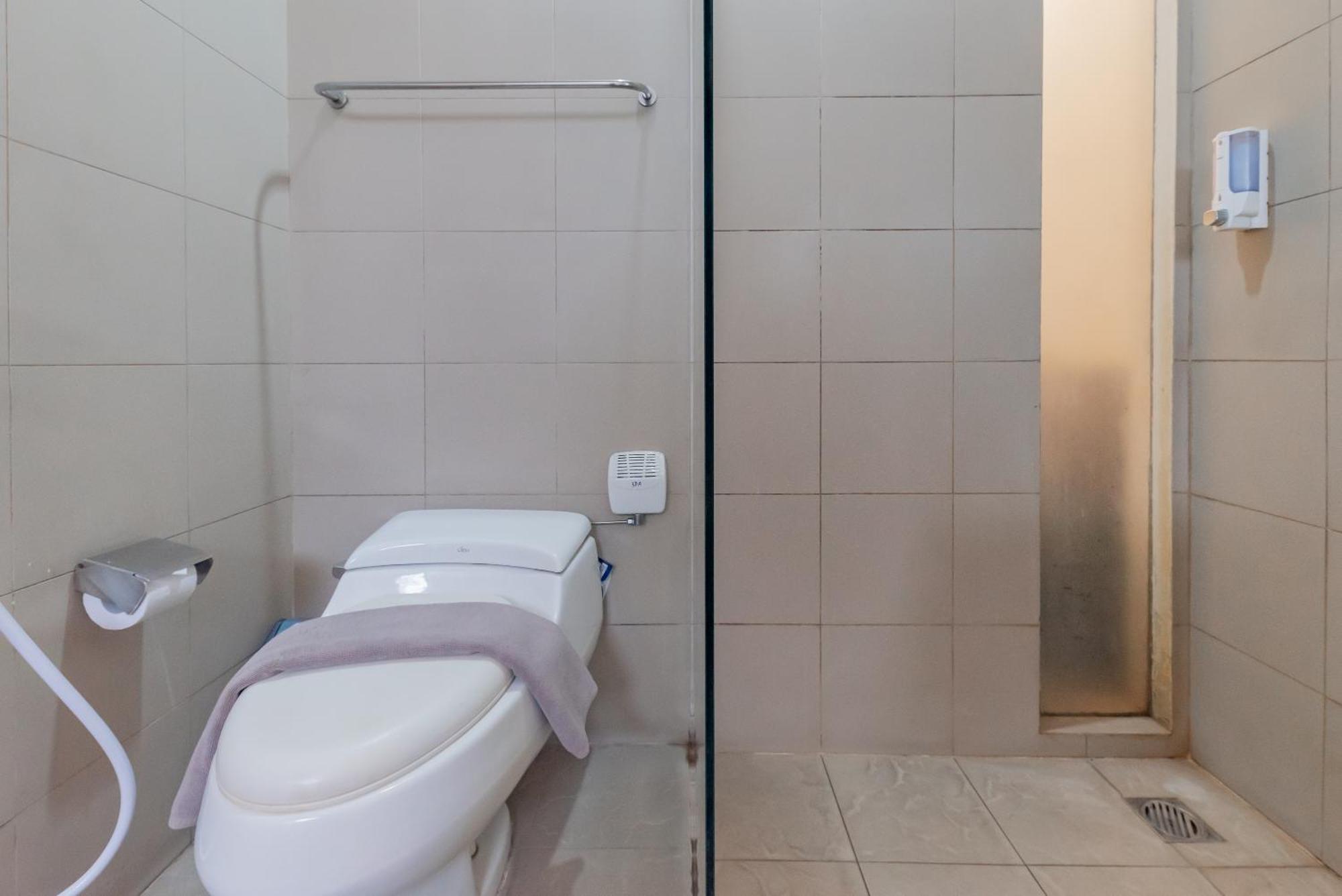 Reddoorz Plus @ Cipaganti Street 3 Μπαντούνγκ Εξωτερικό φωτογραφία