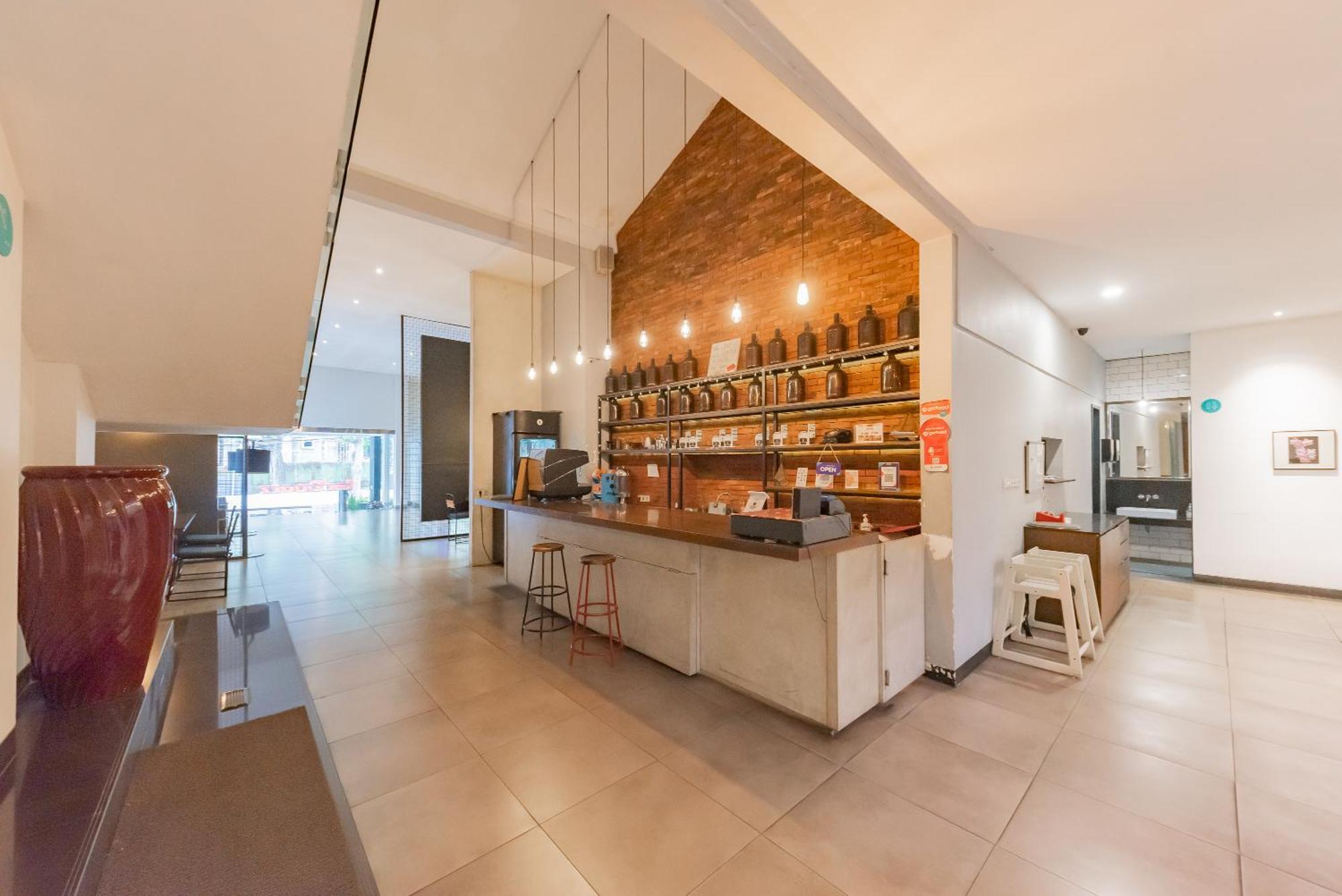 Reddoorz Plus @ Cipaganti Street 3 Μπαντούνγκ Εξωτερικό φωτογραφία
