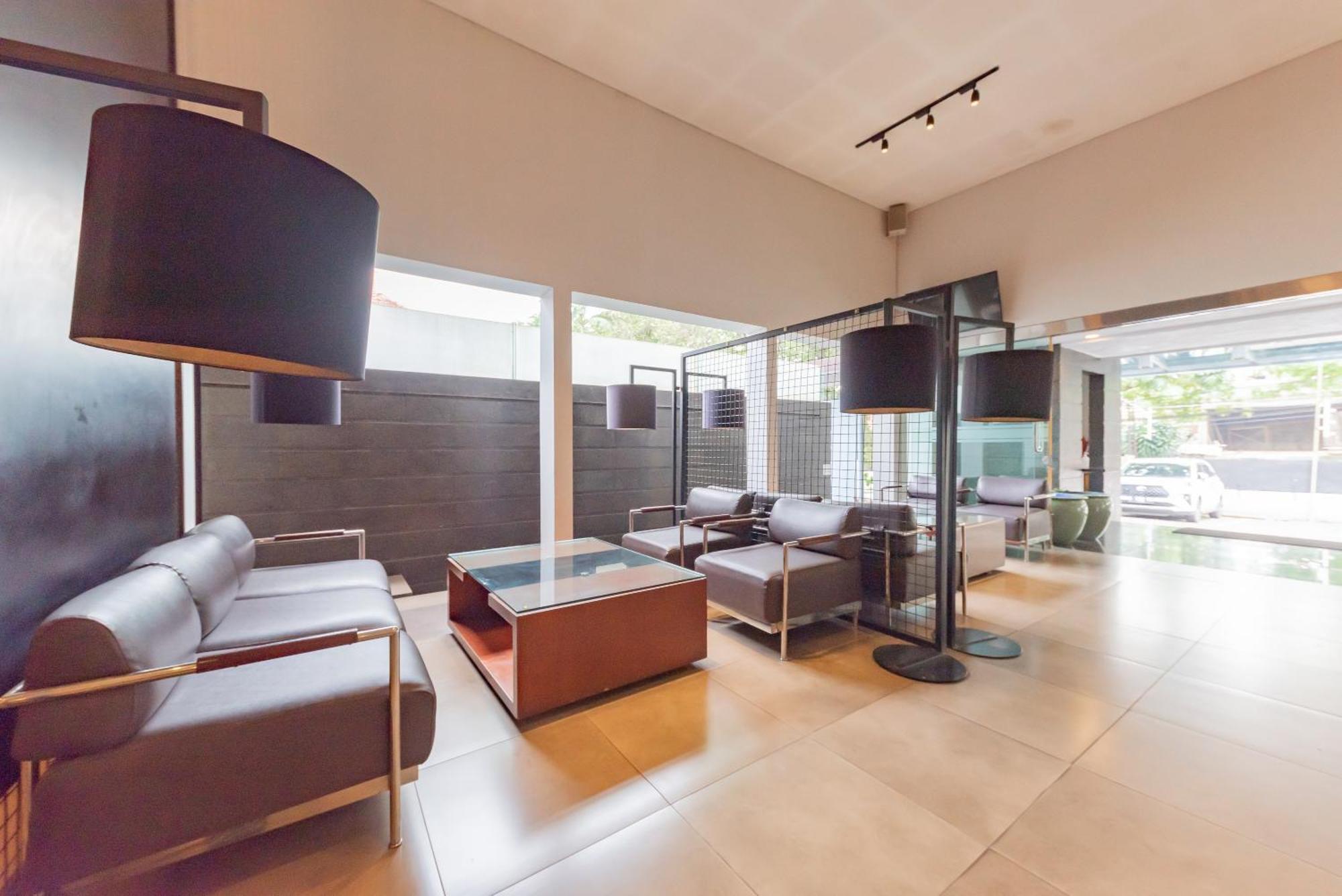 Reddoorz Plus @ Cipaganti Street 3 Μπαντούνγκ Εξωτερικό φωτογραφία