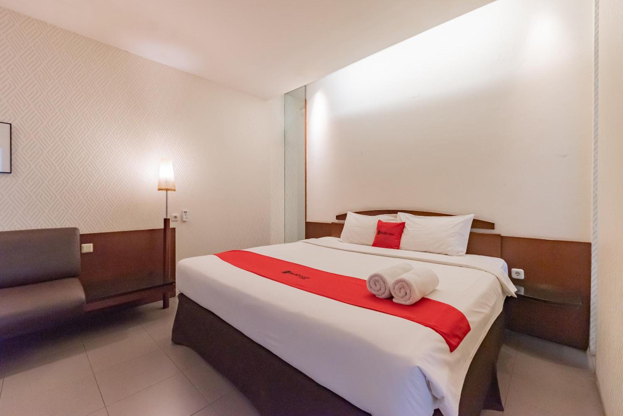 Reddoorz Plus @ Cipaganti Street 3 Μπαντούνγκ Εξωτερικό φωτογραφία